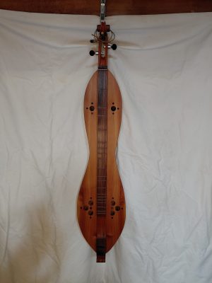 # 052 Electric Hourglass Dulcimer